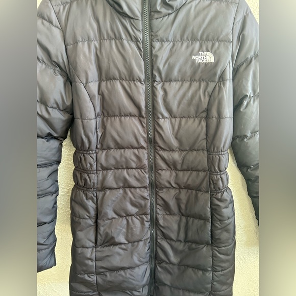 The North Face Black Quilted Jacket - Picture 7 of 9